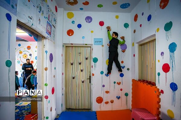 اجرای طرح بازی و یادگیری در دبستان دولتی شهید دلخواسته