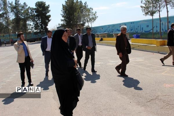 بازدیدآموزشی  مدیران ابتدایی مدارس هیات امنایی شهرستان بویراحمد ازدبستان پسرانه هادی -  استان یزد