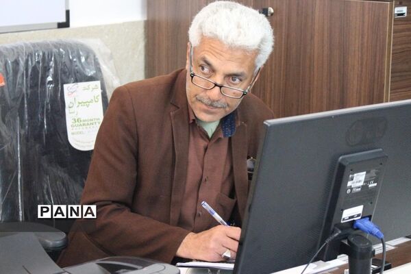 بازدیدآموزشی مدیران ابتدایی مدارس هیات امنایی شهرستان بویراحمد ازدبستان دخترانه هادی -  استان یزد