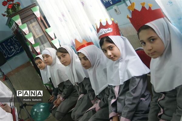 جشن نیکوکاری با حضورمدیرکل آموزش و پرورش شهرستان‌های تهران در شهرقدس