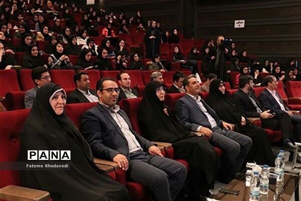 تجلیل از برگزیدگان سی و ششمین دوره مسابقات فرهنگی و هنری در شهرقدس