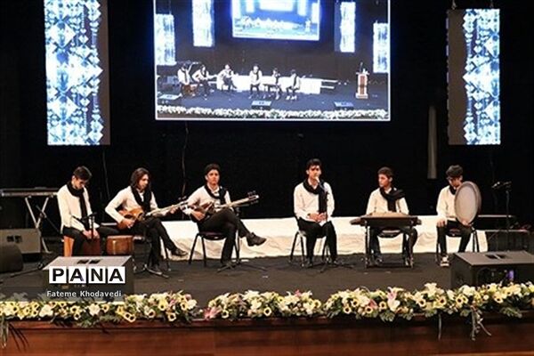 تجلیل از برگزیدگان سی و ششمین دوره مسابقات فرهنگی و هنری در شهرقدس