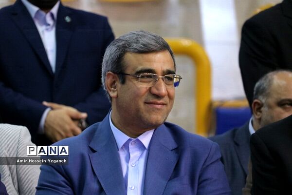 اهدای جوایز اختتامیه مسابقات تکواتدو جام فجر در جزیره کیش