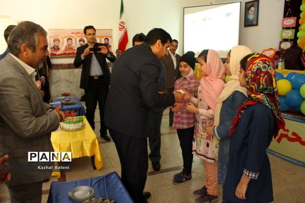 جشن نیکوکاری در مدرسه زینبیه بوشهر