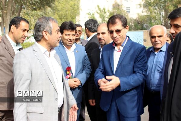 جشن نیکوکاری در مدرسه زینبیه بوشهر