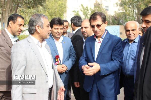 جشن نیکوکاری در مدرسه زینبیه بوشهر
