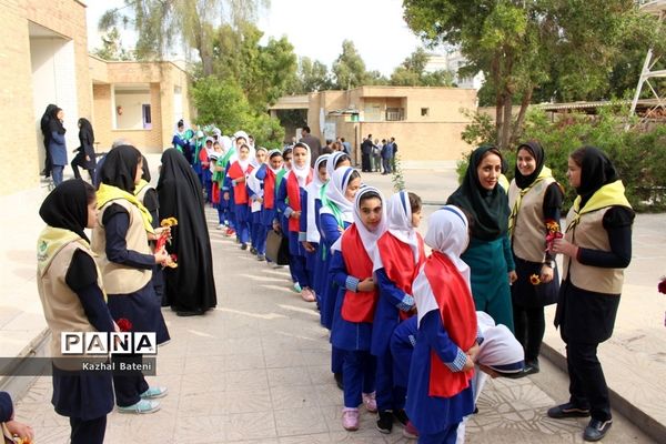 جشن نیکوکاری در مدرسه زینبیه بوشهر