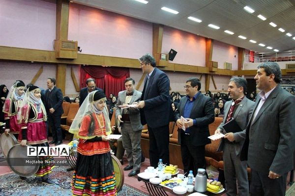 همایش توانمند‌سازی معاونان و مربیان پرورشی قطب شهید برونسی