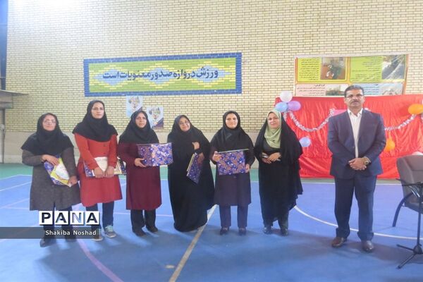 جشن ولادت با سعادت حضرت فاطمه زهرا(س) و روز زن در دبیرستان سهام خیام بوشهر