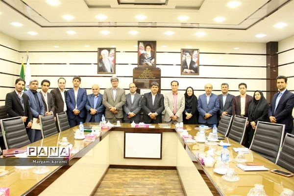 جلسه شورای معاونان اداره آموزش و پرورش شهرستان بوشهر