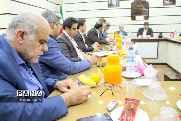 جلسه شورای معاونان اداره آموزش و پرورش شهرستان بوشهر