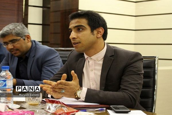 جلسه شورای معاونان اداره آموزش و پرورش شهرستان بوشهر