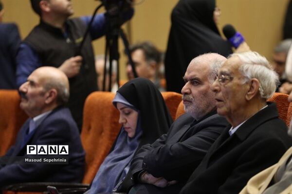 اولین جشن گلریزان مدارس استثنایی در تبریز