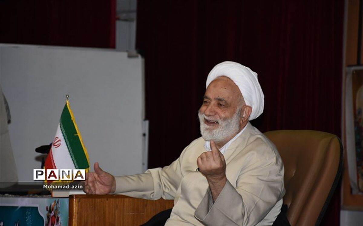 بشر با تدبر در قرآن به رستگاری می‌رسد
