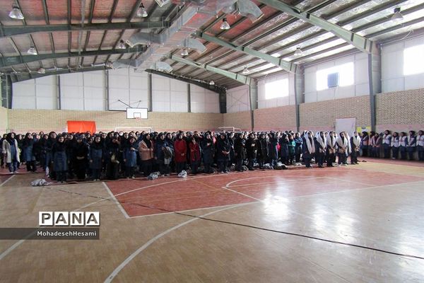 جشن ولادت حضرت زهرا(س)در دبیرستان نمونه کاشی نیلوفر