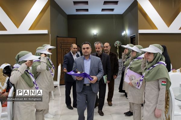 مراسم تجلیل از معاونان پرورشی شهرستان بهارستان