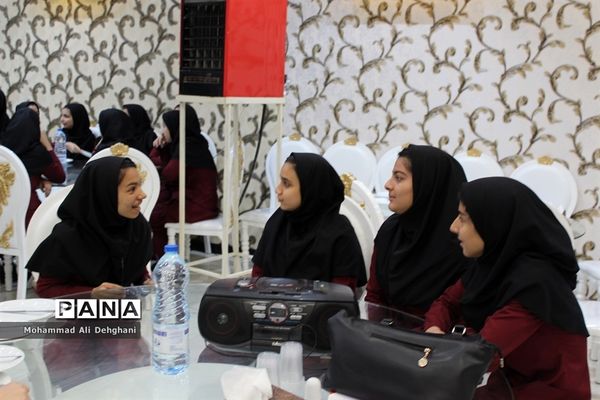 مراسم تجلیل از معاونان پرورشی شهرستان بهارستان