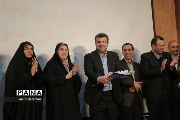 آیین تجلیل از بانوان نمونه مازندران