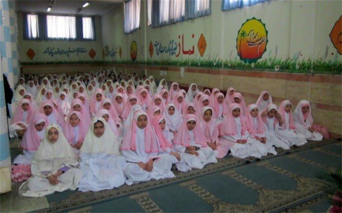 تقدیر از یاوران نماز مدارس ملارد