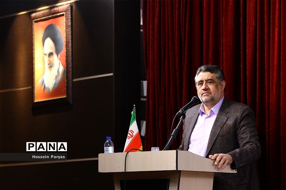 رضا مددی: سند تحول به همه سوالات تربیتی آموزش و پرورش پاسخ داده است