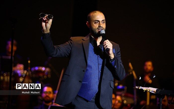 حمید حامی ممنوع الکار شد