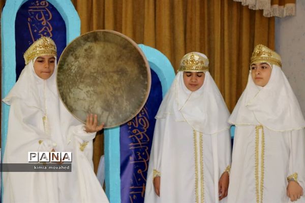 برگزاری مسابقات قرآن و عترت در مدارس ناحیه 2 شیراز