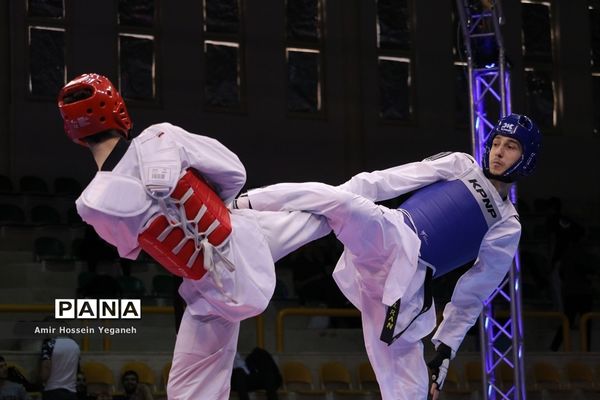 دومین شب از سومین دوره مسابقات جام ریاست فدراسیون جهانی تکواندو در جزیره کیش