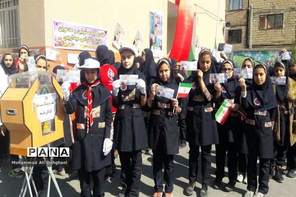 نواخته شدن زنگ نیکوکاری در شهرستان بهارستان
