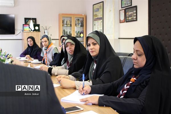 اعطای ابلاغ دبیران مجامع اعضاء و مربیان تشکیلات پیشتازان استان فارس