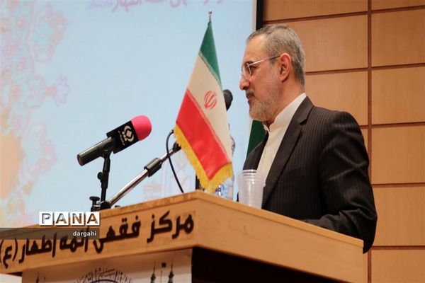 تقدیر از برترین‌های قرآنی استان قم با حضور وزیر آموزش و پرورش