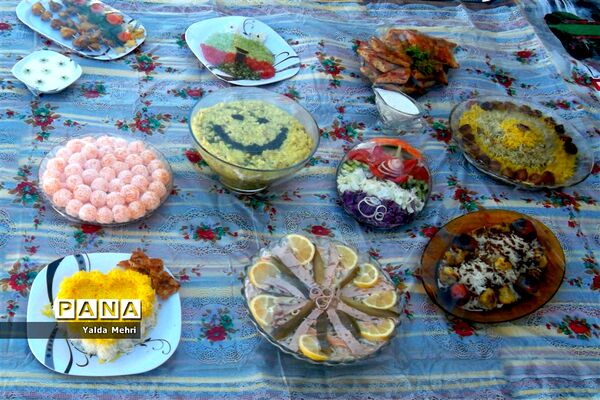 برگزاری جشنواره غذاهای اصیل و ایرانی  در زرین دشت