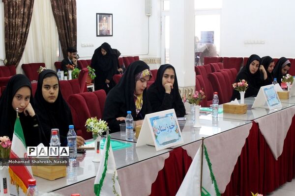 نشست دوروزه دومین نشست قطبی نهمین دوره مجلس دانش آموزی کشور در خوزستان