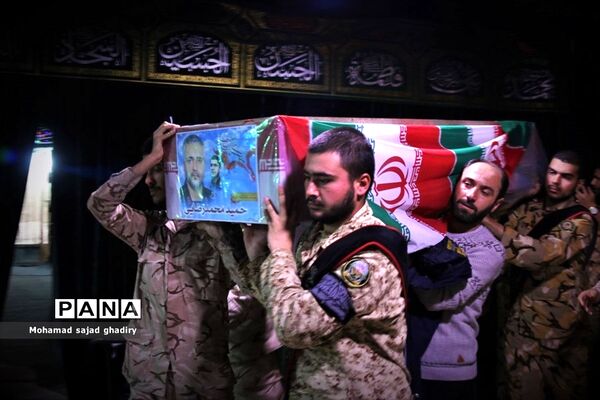 وداع با پیکر شهید مدافع حرم حمید محمدرضایی