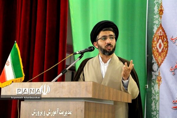 آیین تجلیل از مربیان امور تربیتی مدیریت آموزش و پرورش ناحیه دو ارومیه