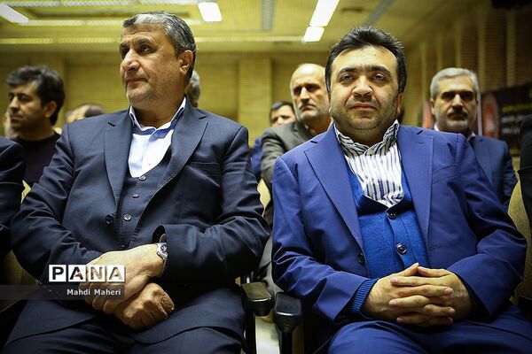 مراسم ختم والده جمشید انصاری