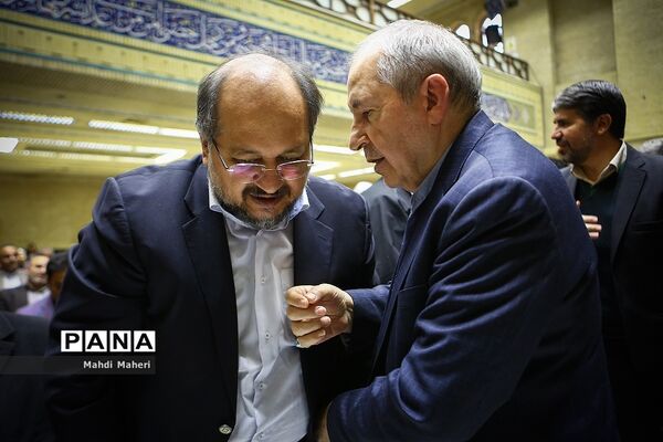 مراسم ختم والده جمشید انصاری