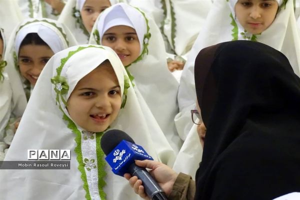 جشن تکلیف ۱۳۰۰ دانش‌آموز دختر در آبادان