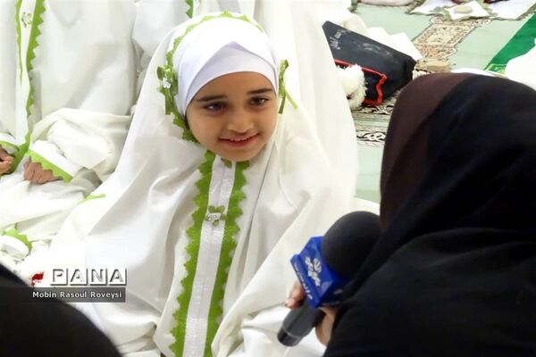جشن تکلیف ۱۳۰۰ دانش‌آموز دختر در آبادان