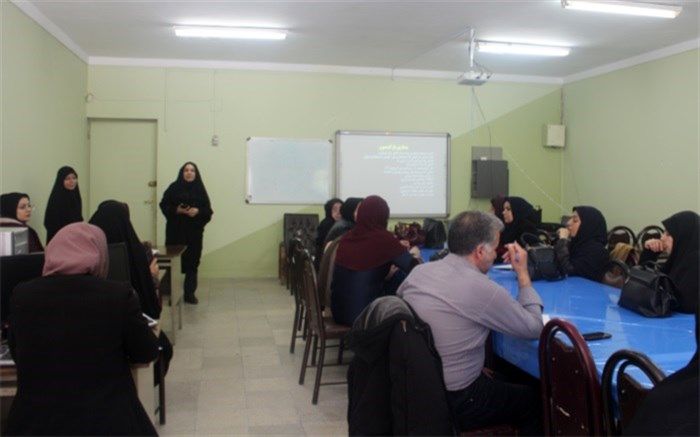 برگزاری همایش رابطین مشاور توسط مرکز مشاوره آموزش و پرورش ناحیه 1 همدان