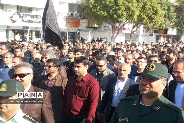 تشییع پیکر سه شهید گمنام در بوشهر-2