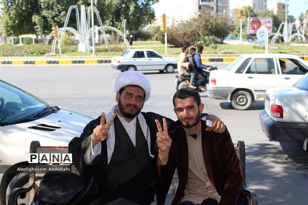 تشییع پیکر سه شهید گمنام در بوشهر-2