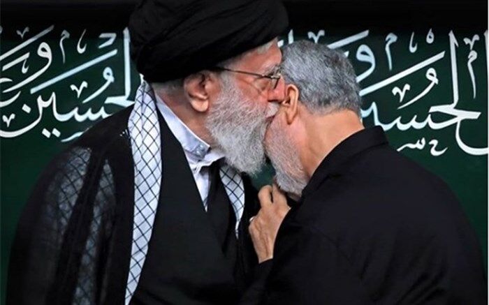 سردار سلیمانی از رهبر معظم انقلاب نشان ذوالفقار دریافت کرد