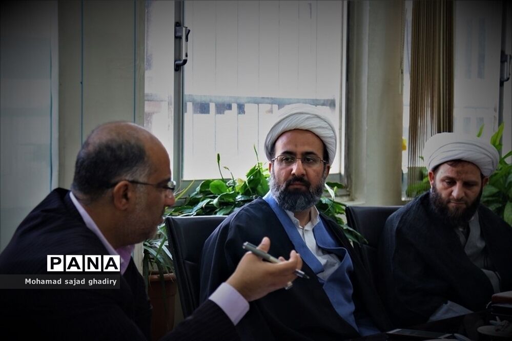 دومین جلسه کمیته همکاری‌های حوزه علمیه و آموزش و پرورش شهر تهران