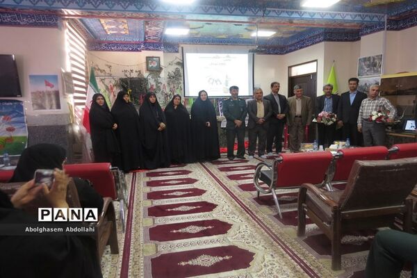 پنجمین یادواره شهیدان در دبیرستان شهیده سهام خیام بوشهر