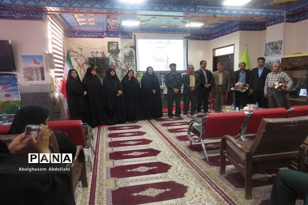 پنجمین یادواره شهیدان در دبیرستان شهیده سهام خیام بوشهر