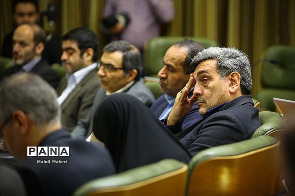 آخرین جلسه شورای شهر تهران در سال ۹۷