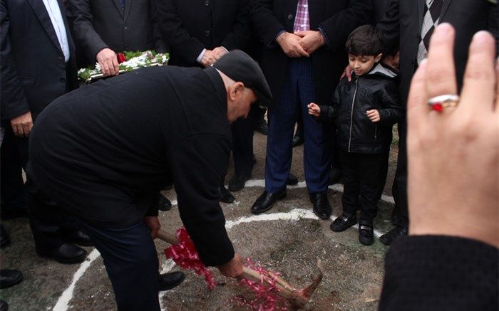 مدرسه ۱۲ کلاسه مرحوم " سید امیر مهدی رضوی خسروشاهی" در تبریز کلنگ زنی شد