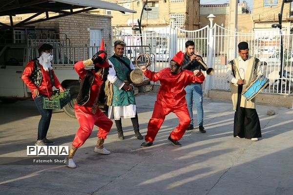 شادی پیمایی نوروزی  با حضور اقوام ایرانی در امیدیه
