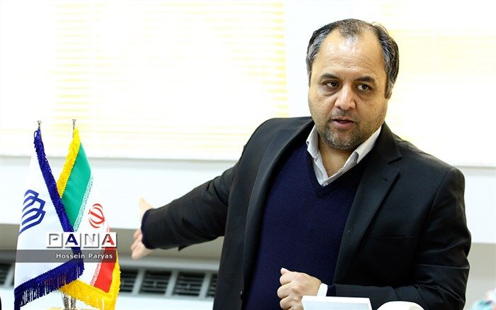 رئیس سازمان نوسازی مدارس خبر داد: بخاری‌های نفتی مدارس کشور تا مهر 98 جمع‌آوری می‌شود