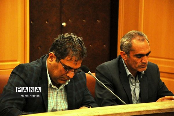 نشست فرماندار شهرستان خوسف با اصحاب رسانه